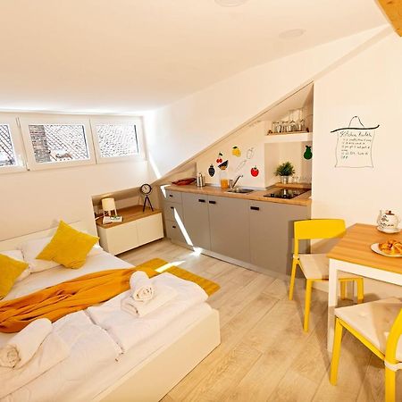 Apartments Opa Opa Риека Экстерьер фото